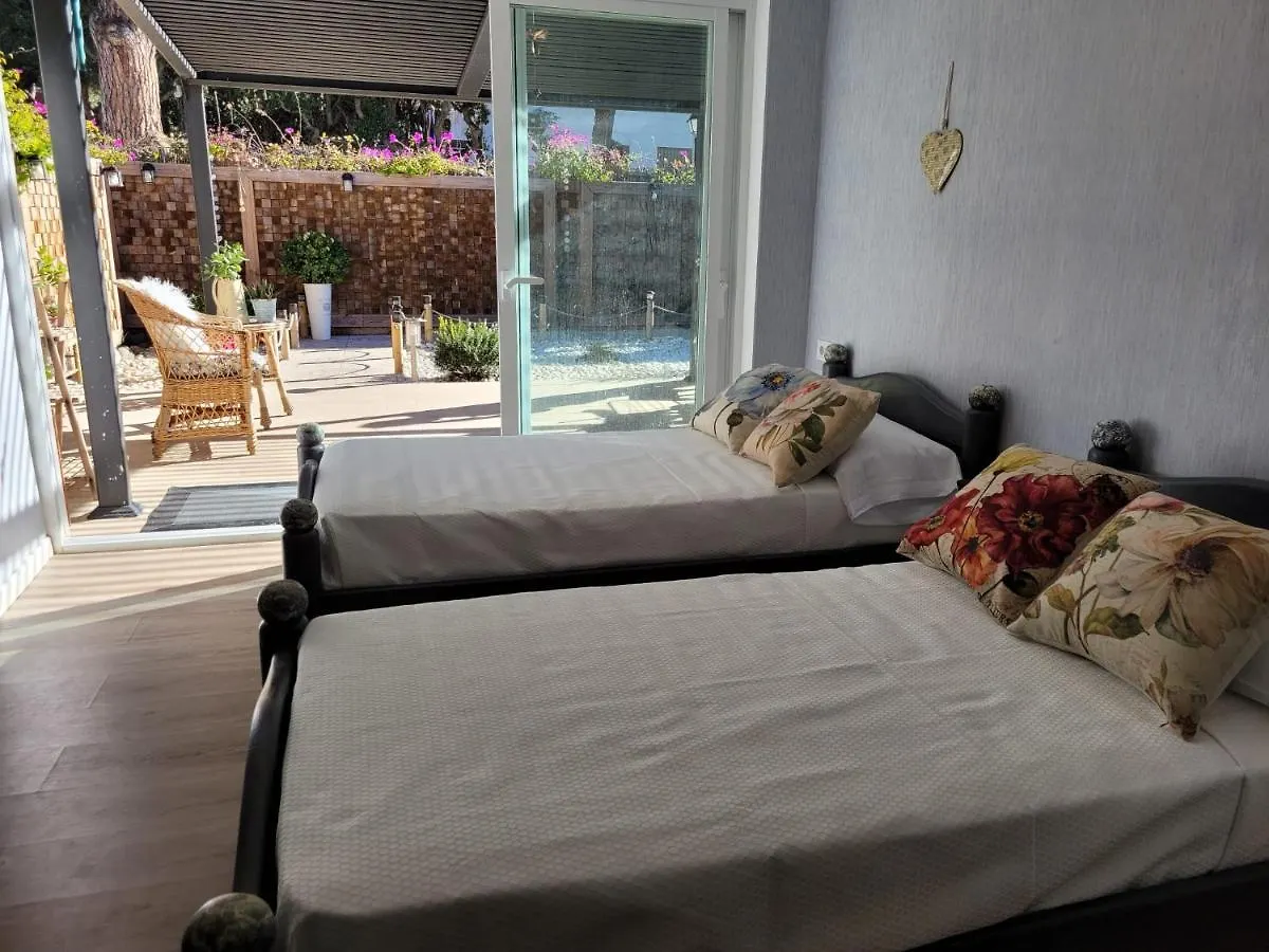 Vakantiehuis Bonita Casa Adosada En Esquina Marbella